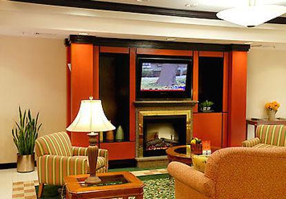 Fairfield Inn Concord Interior photo